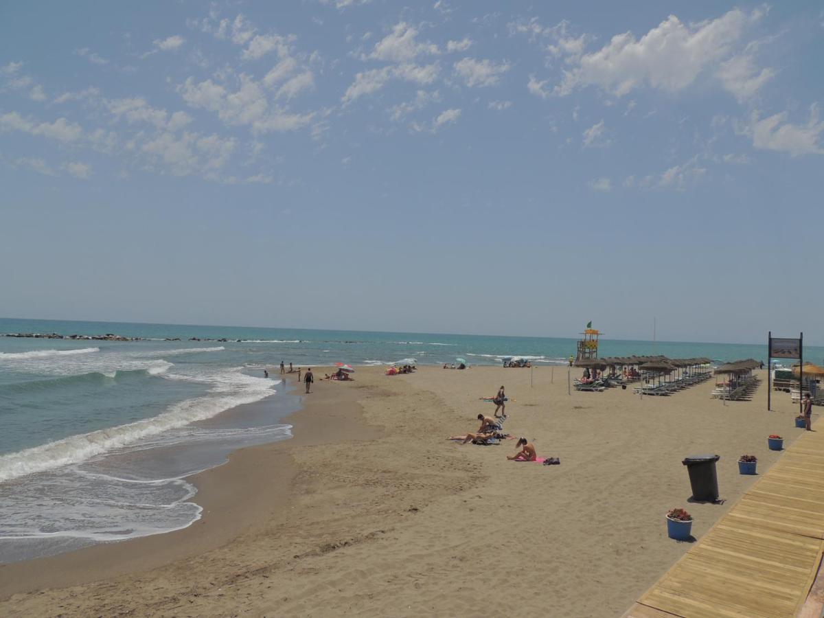 Las Gaviotas Beach - Playa - Sea Front - Frente Al Mar Apartment Benalmádena Exterior foto