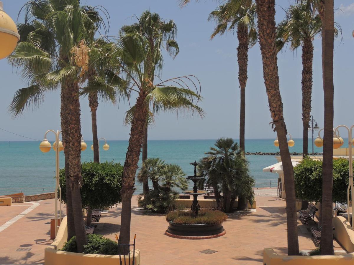 Las Gaviotas Beach - Playa - Sea Front - Frente Al Mar Apartment Benalmádena Exterior foto